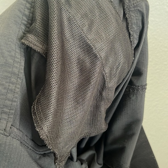 Athleta Trekkie Capri Hiking Trail Pants Size 8 - Picture 10 of 10